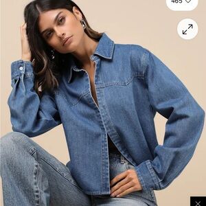 NWOT! Lulu’s Denim Top